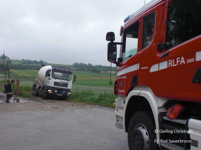 lkw_bergung170620101.jpg