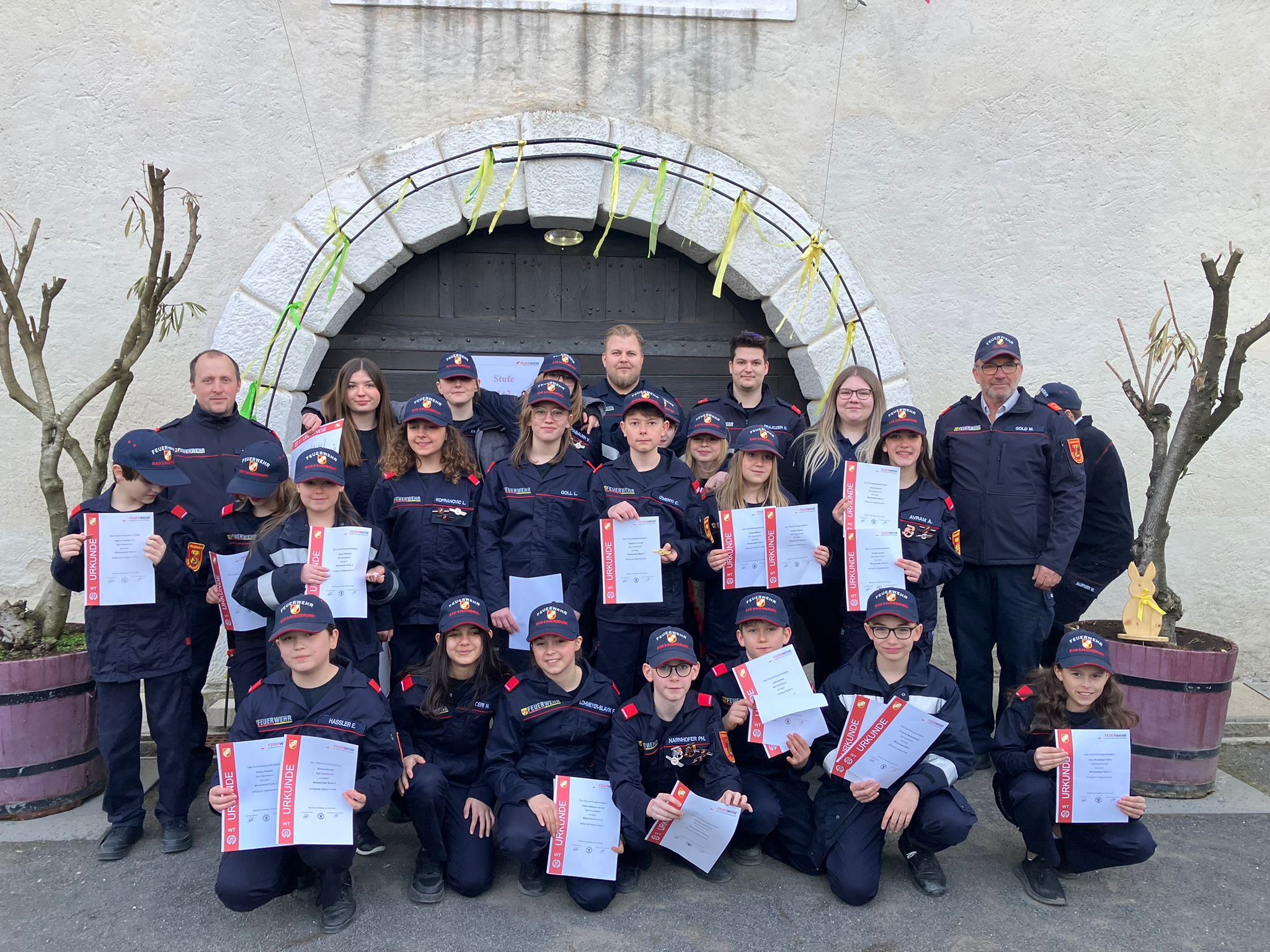 Feuerwehrjugend Bad Sauerbrunn nach bestandenem Wissenstest
